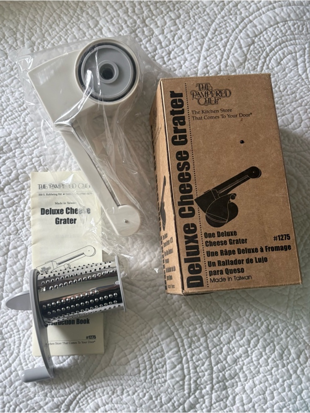 The Pampered Chef Deluxe Rotary Cheese Grater NIB❣️